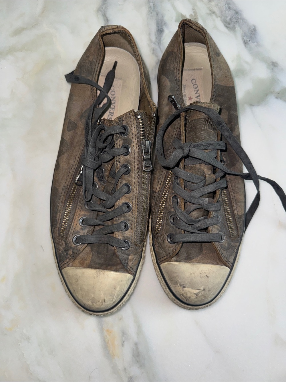 Converse Men's Brown Camouflage Low-Top Sneakers with Side Zippers